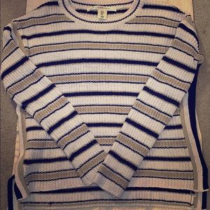 Women’s Sweater